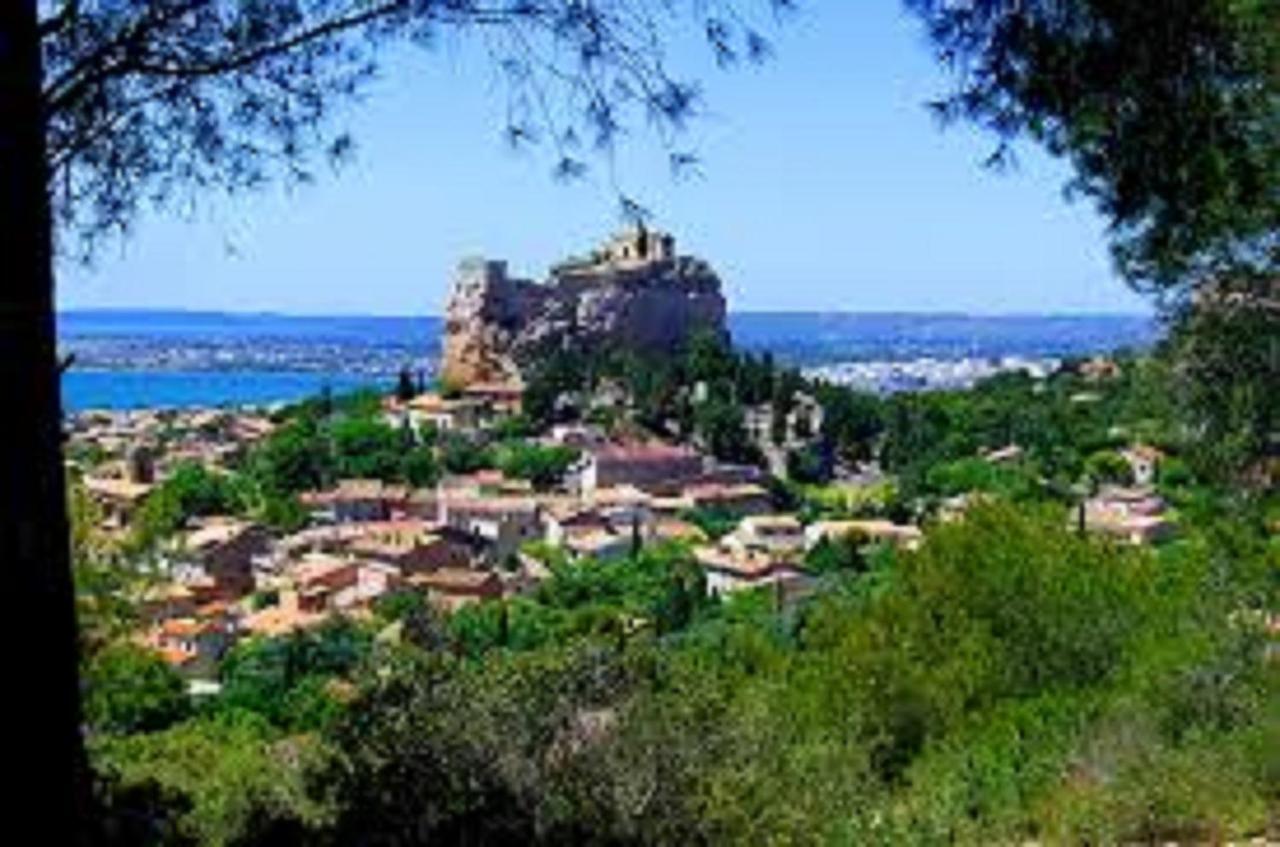 Guest House Provencal Vitrolles  Dış mekan fotoğraf